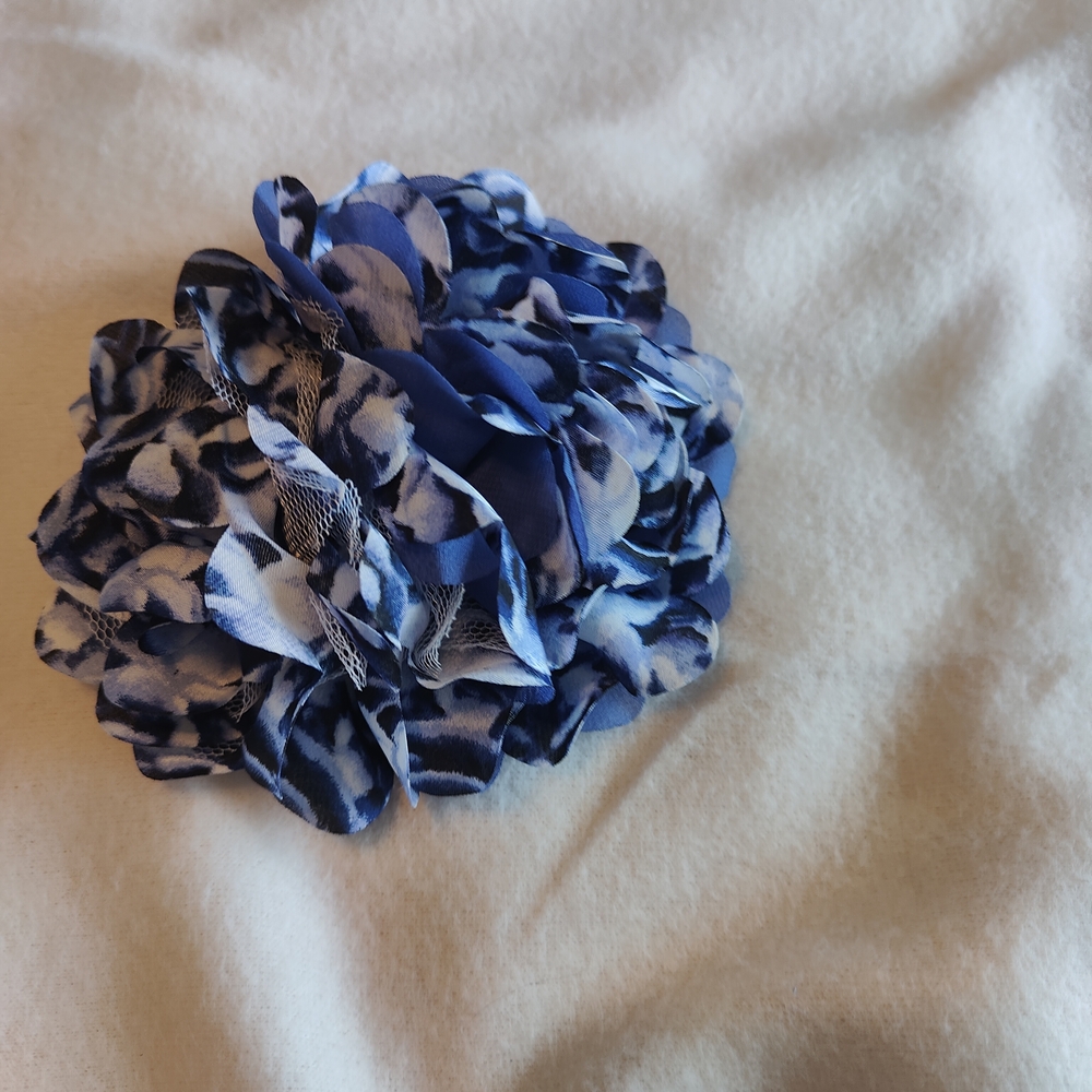 Blue Floral Hair Clip